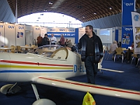 2009-04-Aero 009